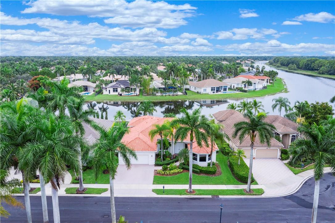 WESTON HILLS - Residential Lease