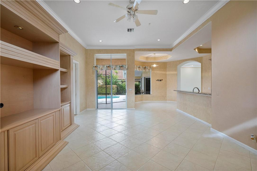 WESTON HILLS - Residential Lease