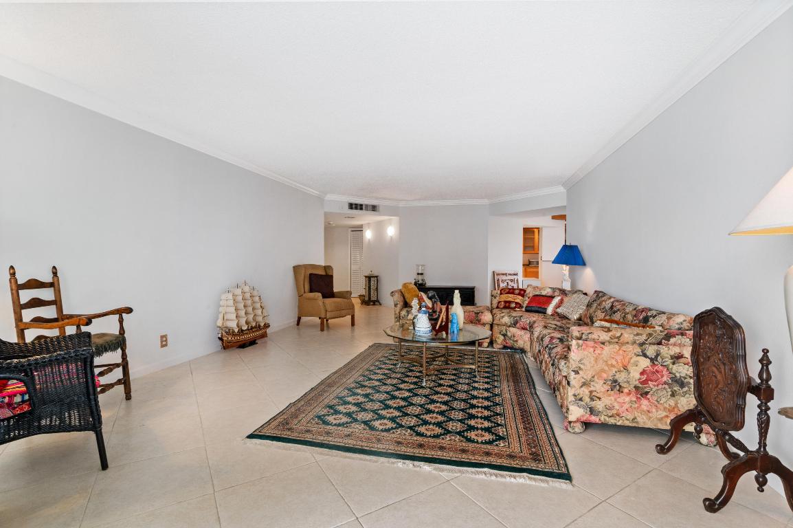 CLARIDGE CONDO - Residential Lease