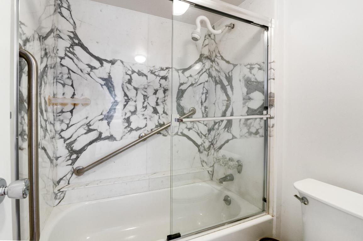 CLARIDGE CONDO - Residential Lease