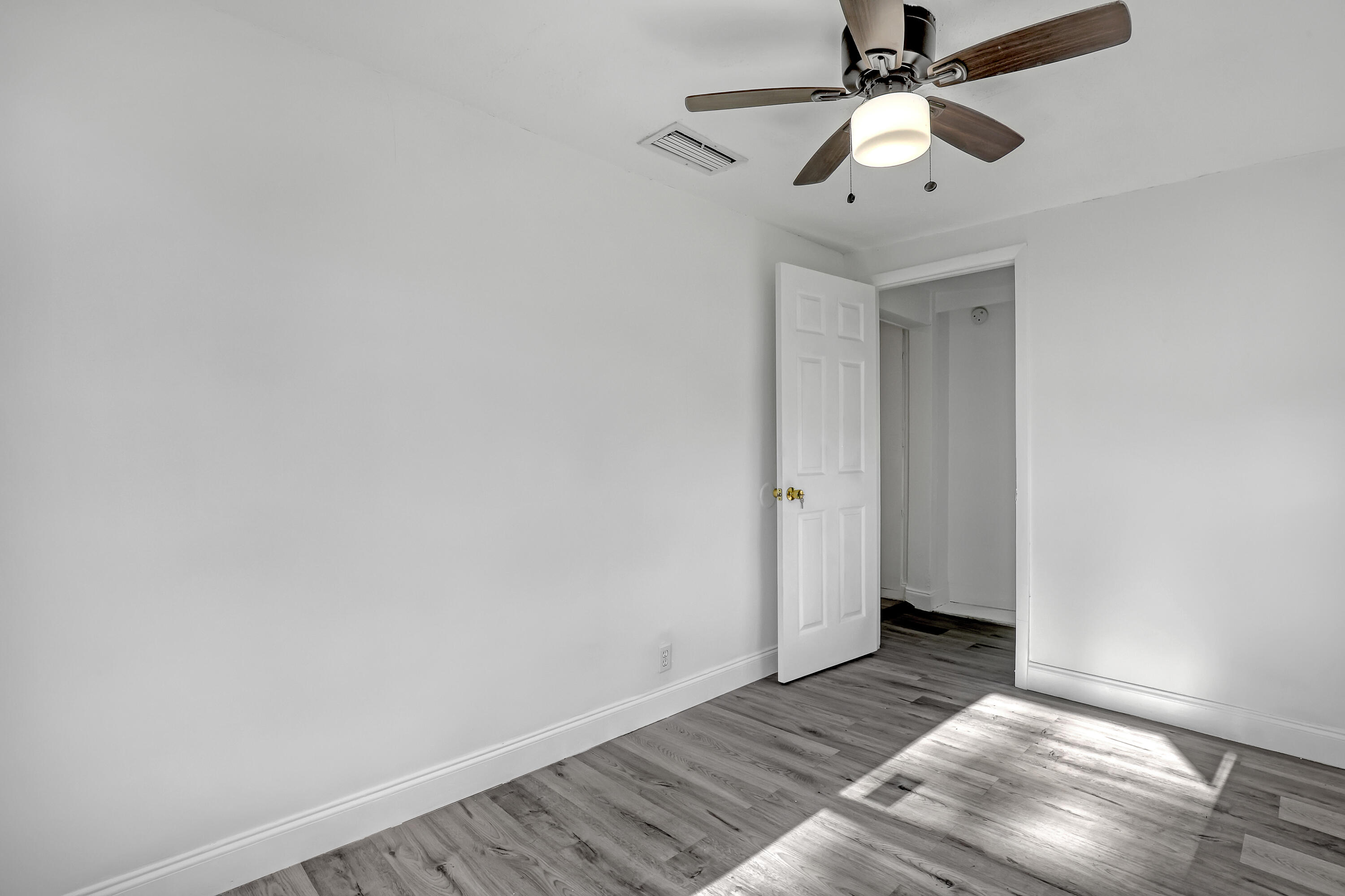 INLET GROVE IN PB 6 P 87 & PB 8 P 14 - Residential Income