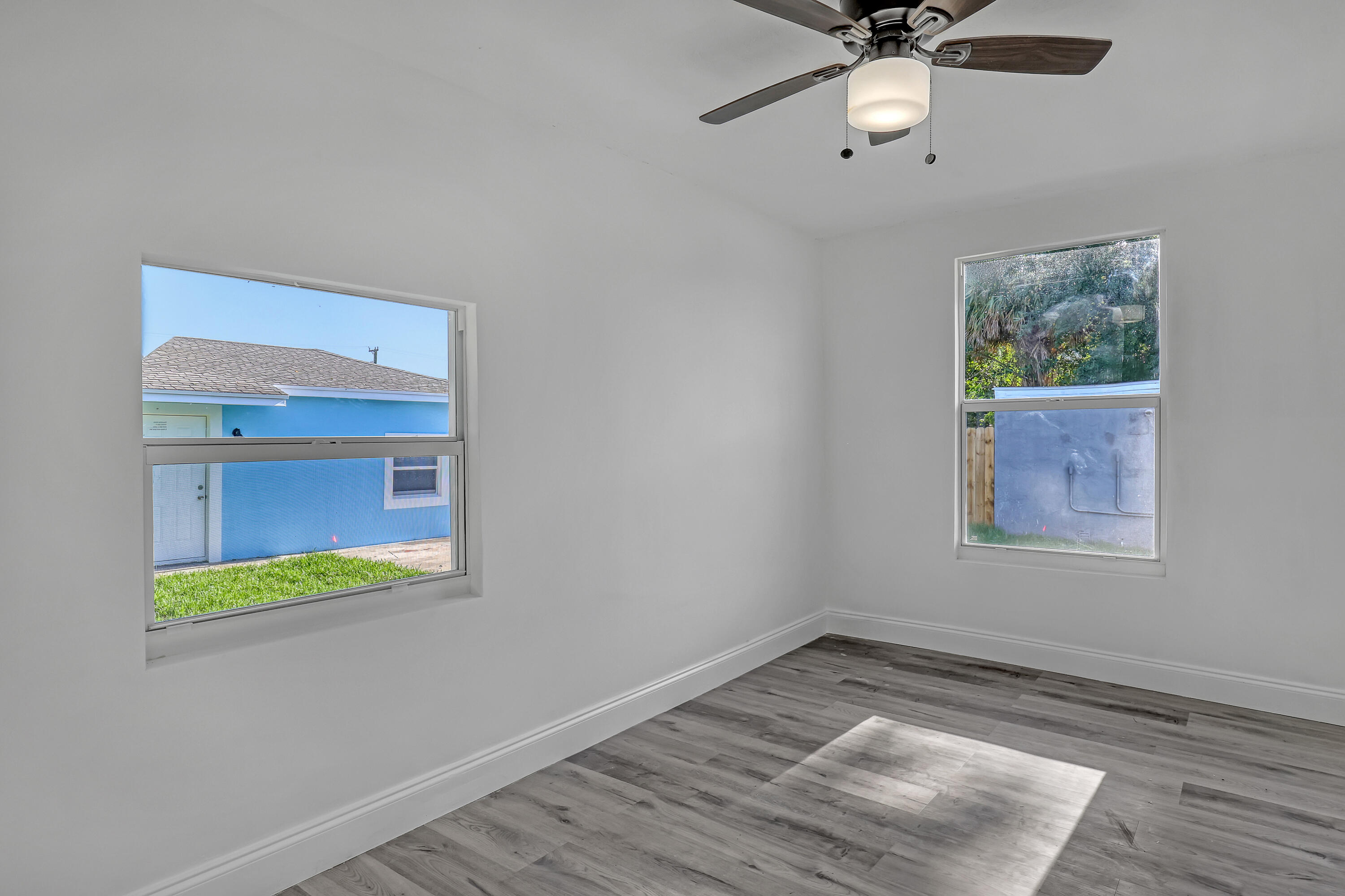 INLET GROVE IN PB 6 P 87 & PB 8 P 14 - Residential Income