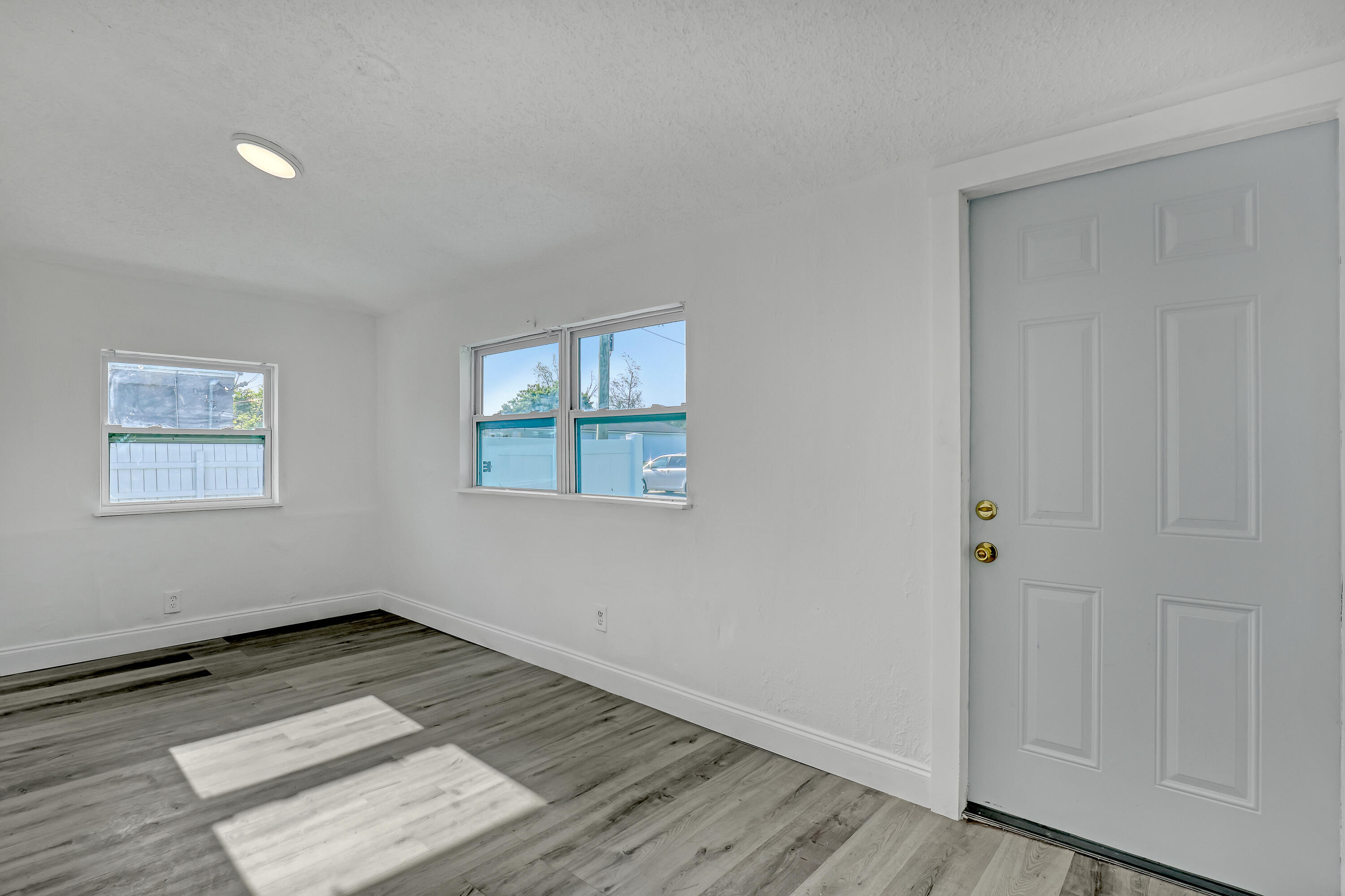 INLET GROVE IN PB 6 P 87 & PB 8 P 14 - Residential Income