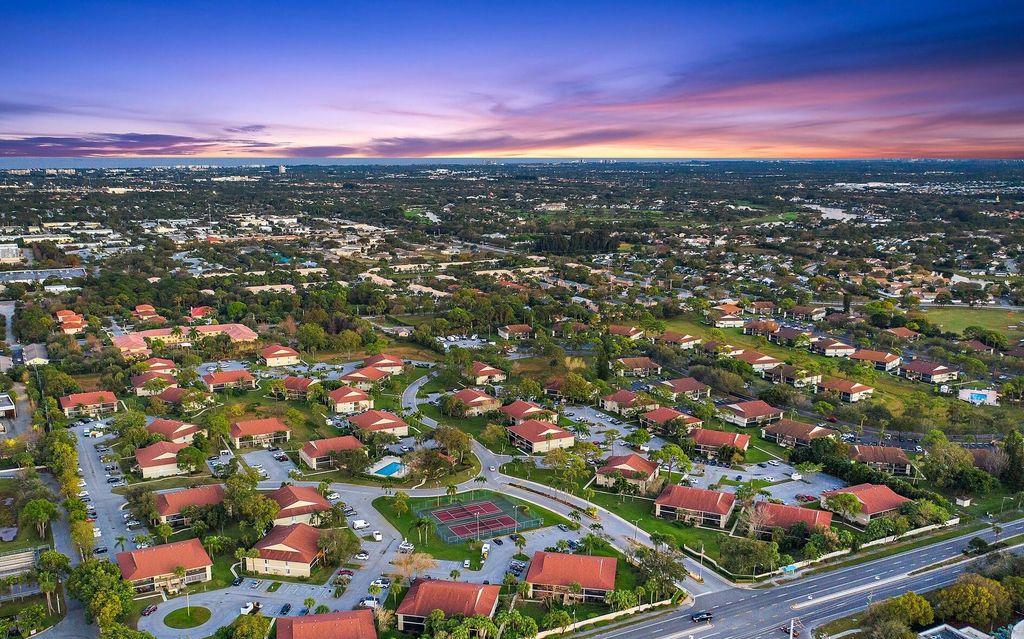 Photo of 6532 Chasewood F Drive N #F, Jupiter, FL 33458 (MLS # R11020875)