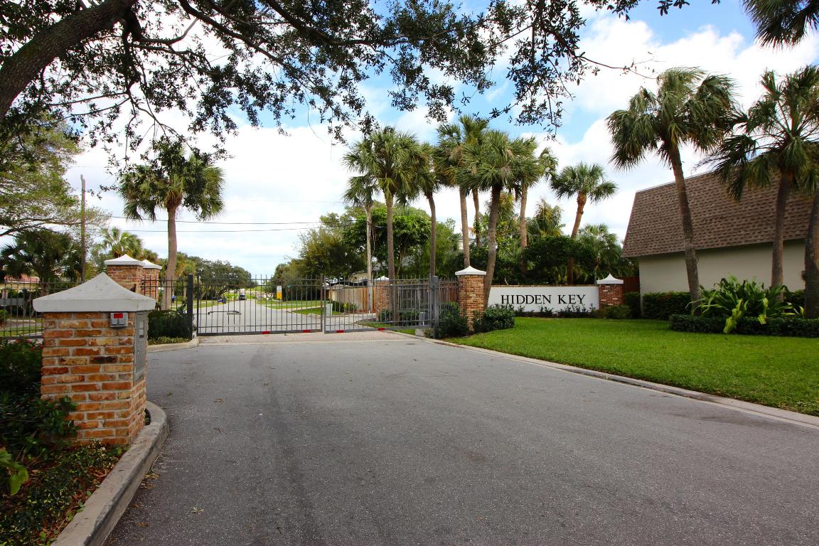 HIDDEN KEY CONDO - Residential