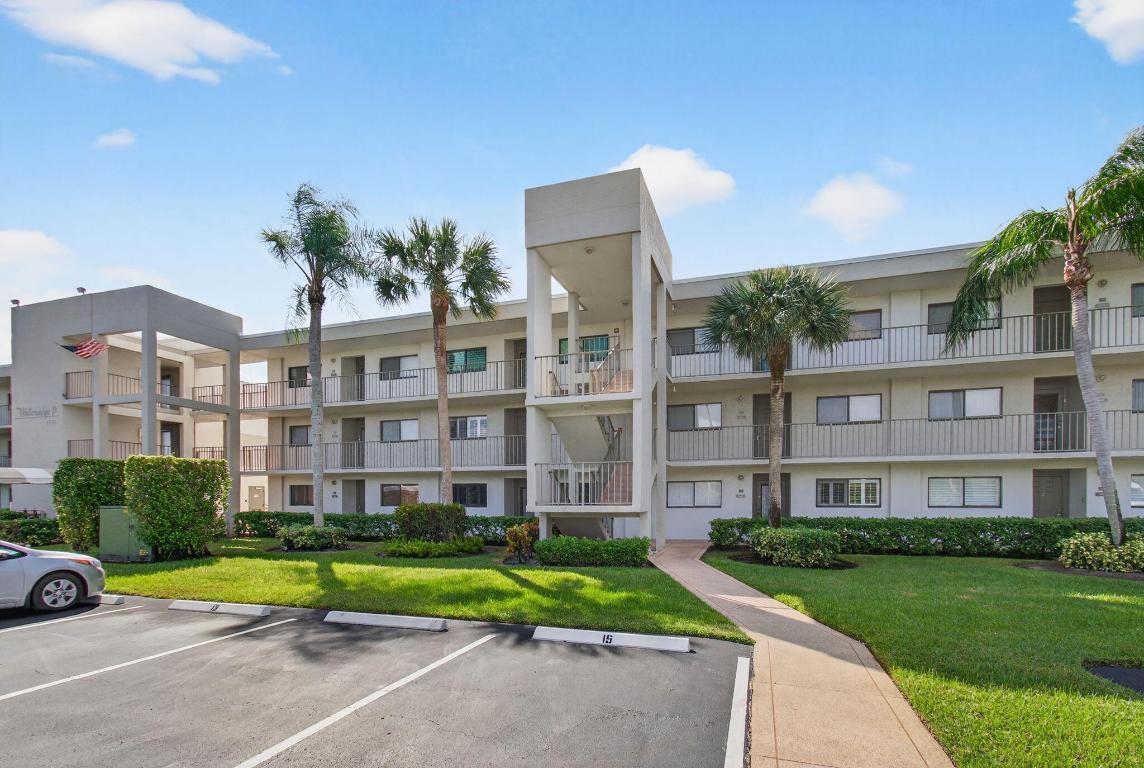 5574 Witney Drive 109