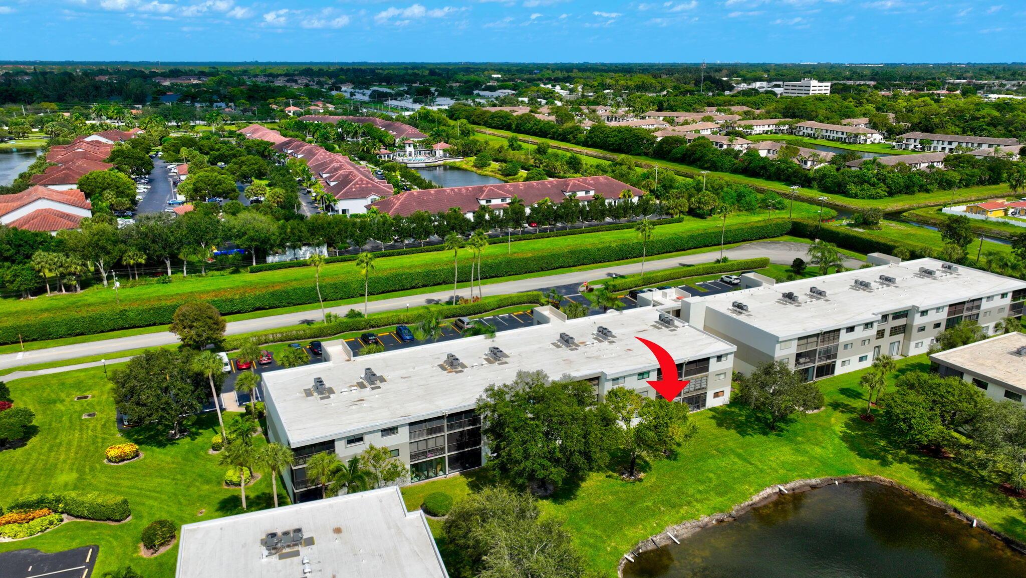 WATERSEDGE AT THE LAKES O - Residential