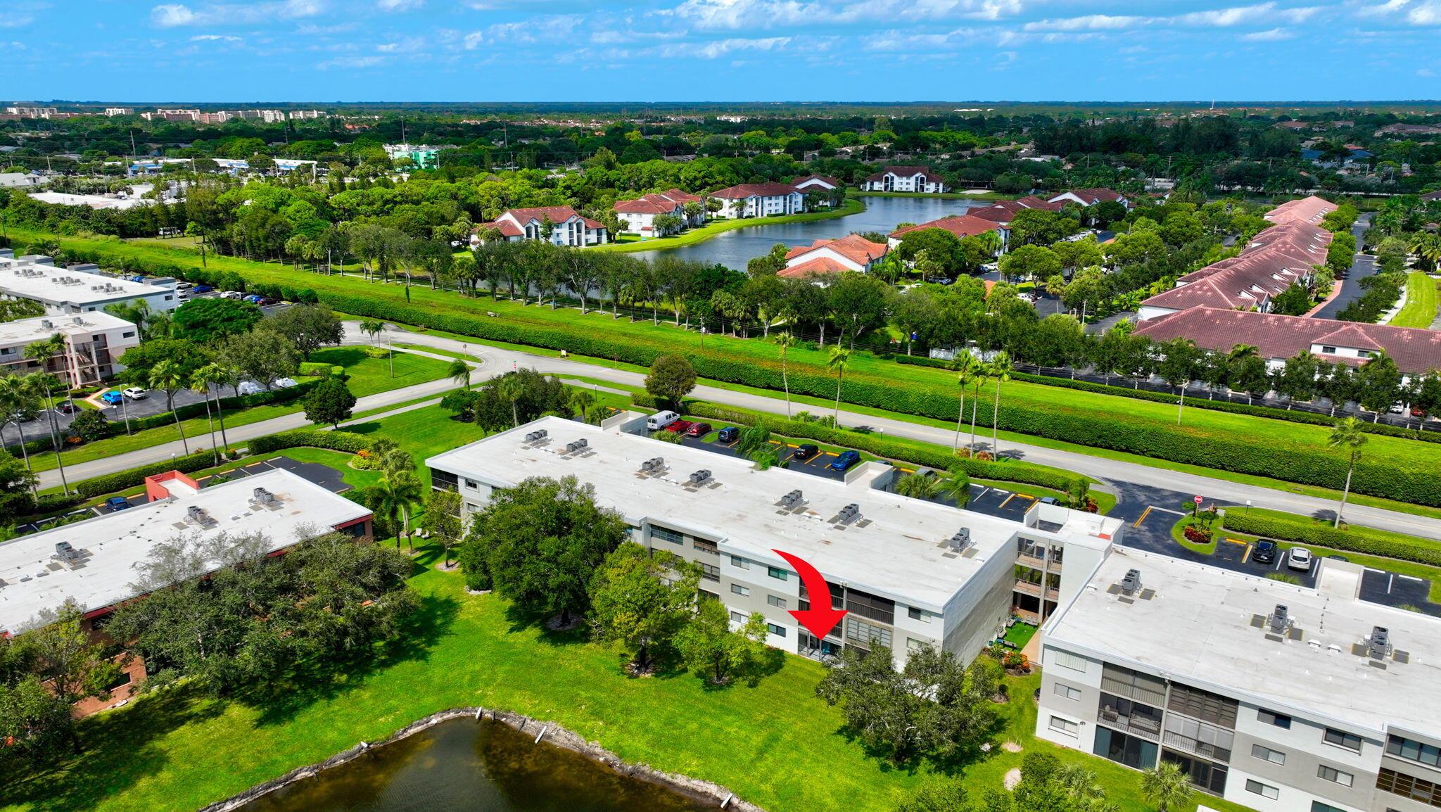 WATERSEDGE AT THE LAKES O - Residential