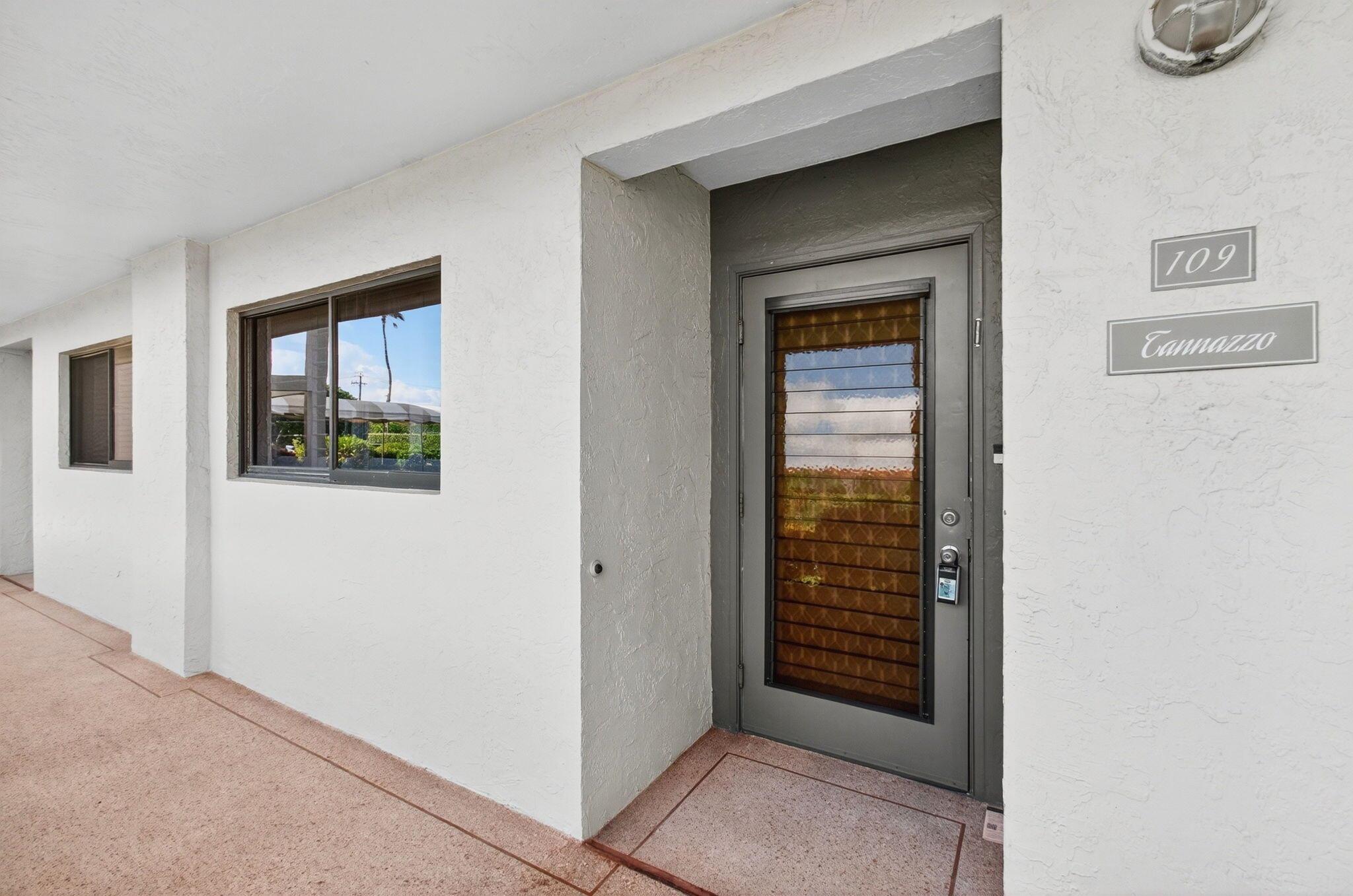 WATERSEDGE AT THE LAKES O - Residential