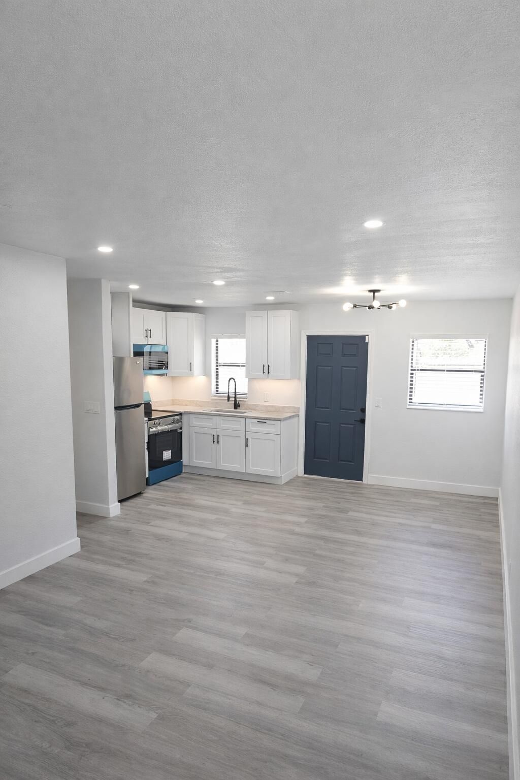 Photo of 1412 9th St, West Palm Beach, FL 33401 (MLS # B26000646)