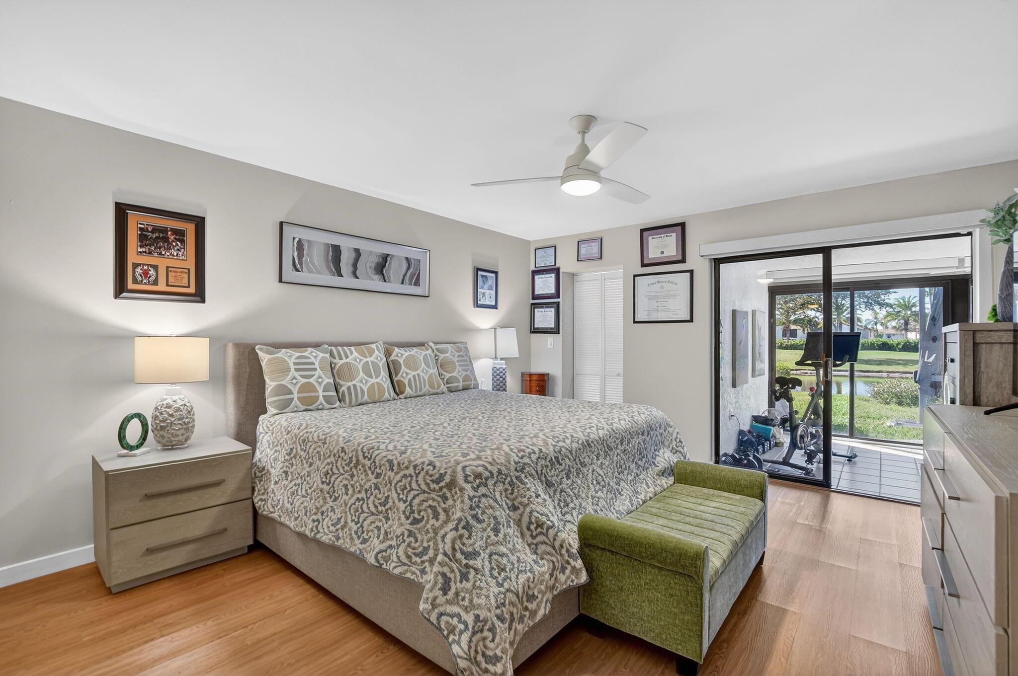 BOCA GLADES - Residential