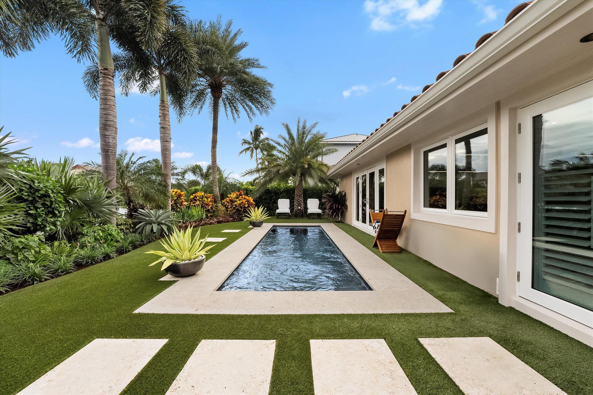 THE SOUNDINGS - Residential