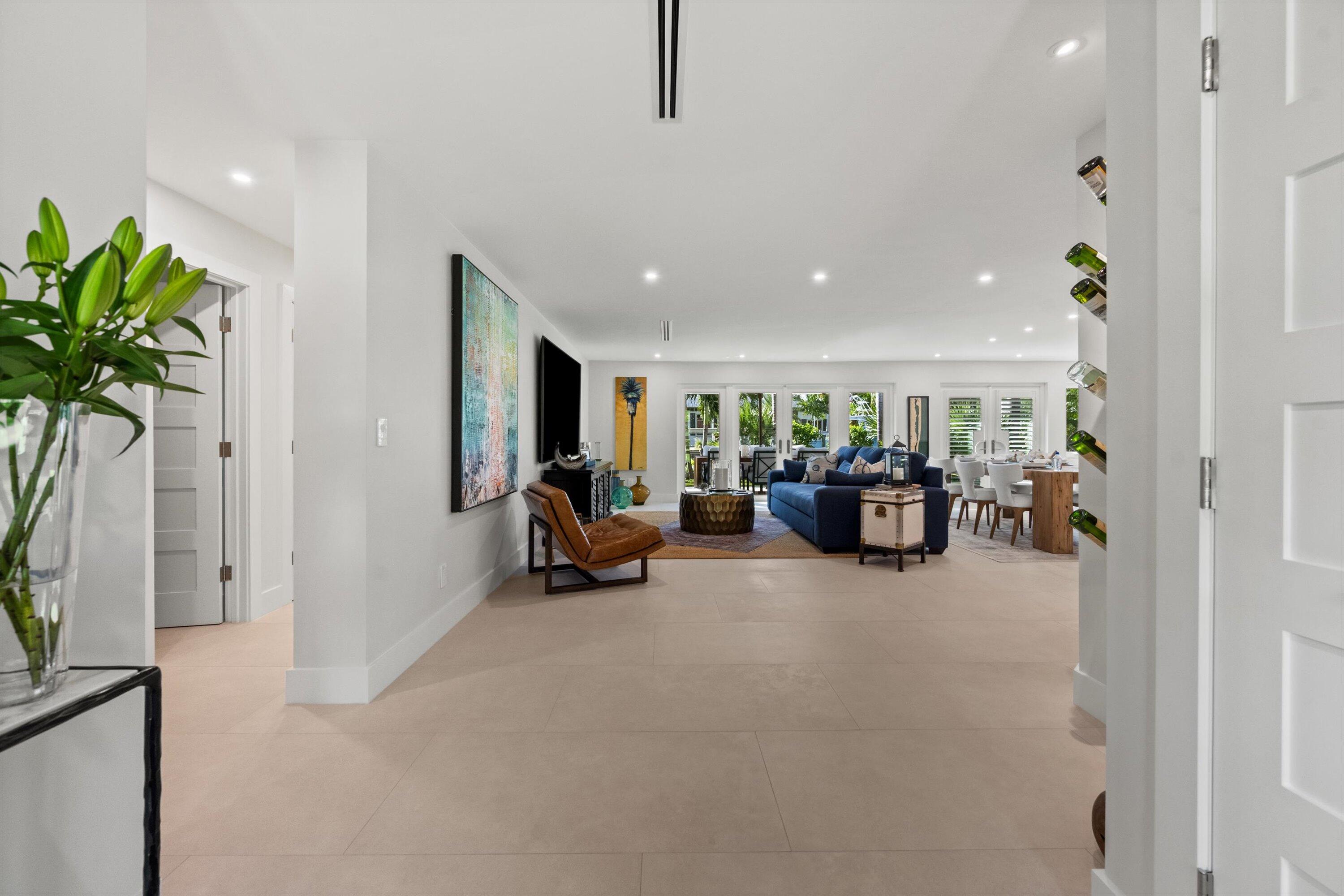 THE SOUNDINGS - Residential