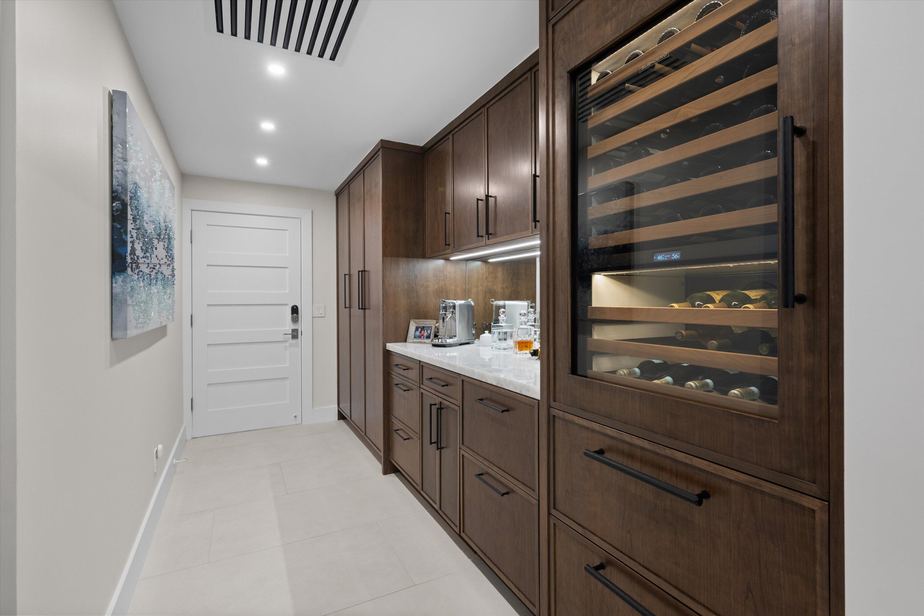 THE SOUNDINGS - Residential