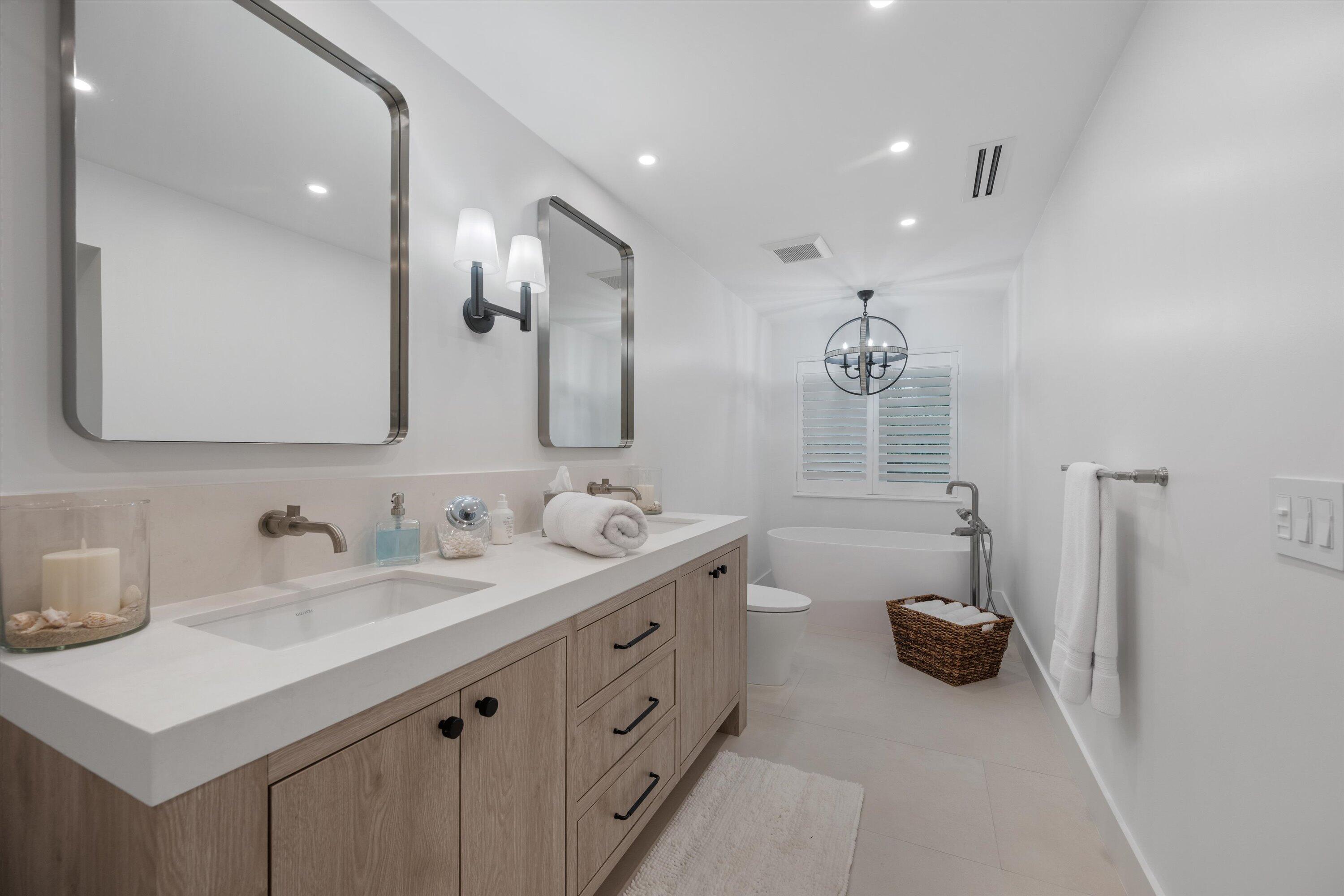 THE SOUNDINGS - Residential