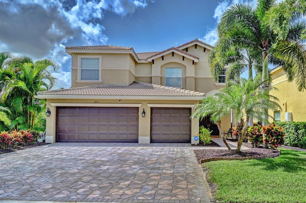 Photo of 8164 Emerald Winds Circle, Boynton Beach, FL 33473 (MLS # R10699471)