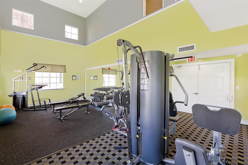 PINEAPPLE GROVE VILLAGE CONDO - Residential