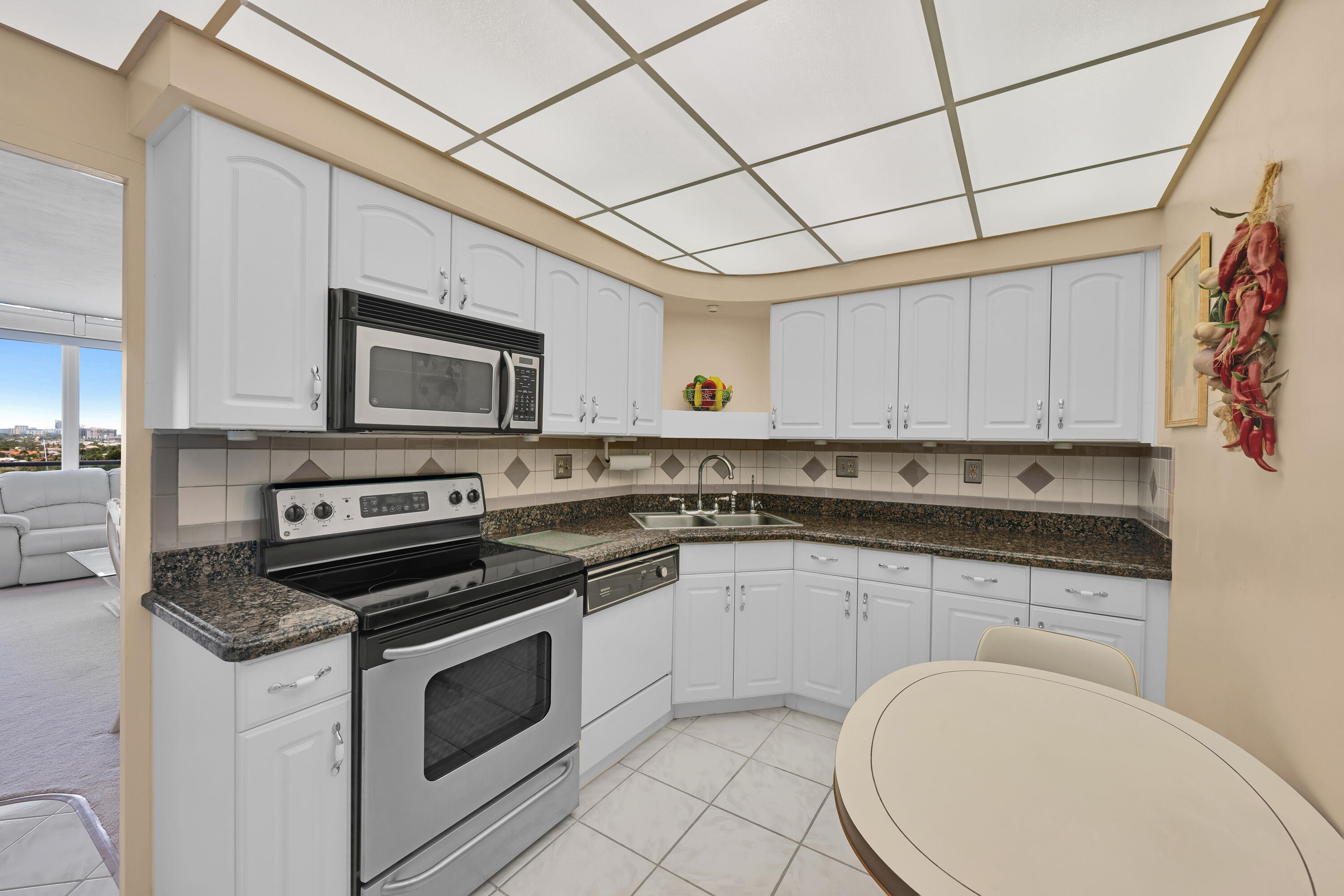 CORAL RIDGE TOWERS CO-OP - Residential