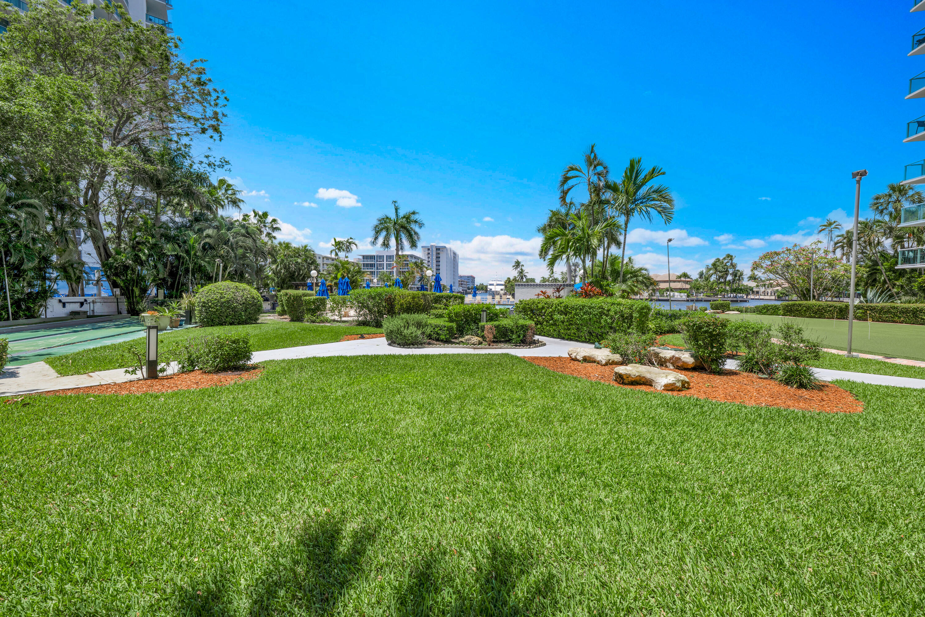 CORAL RIDGE TOWERS CO-OP - Residential