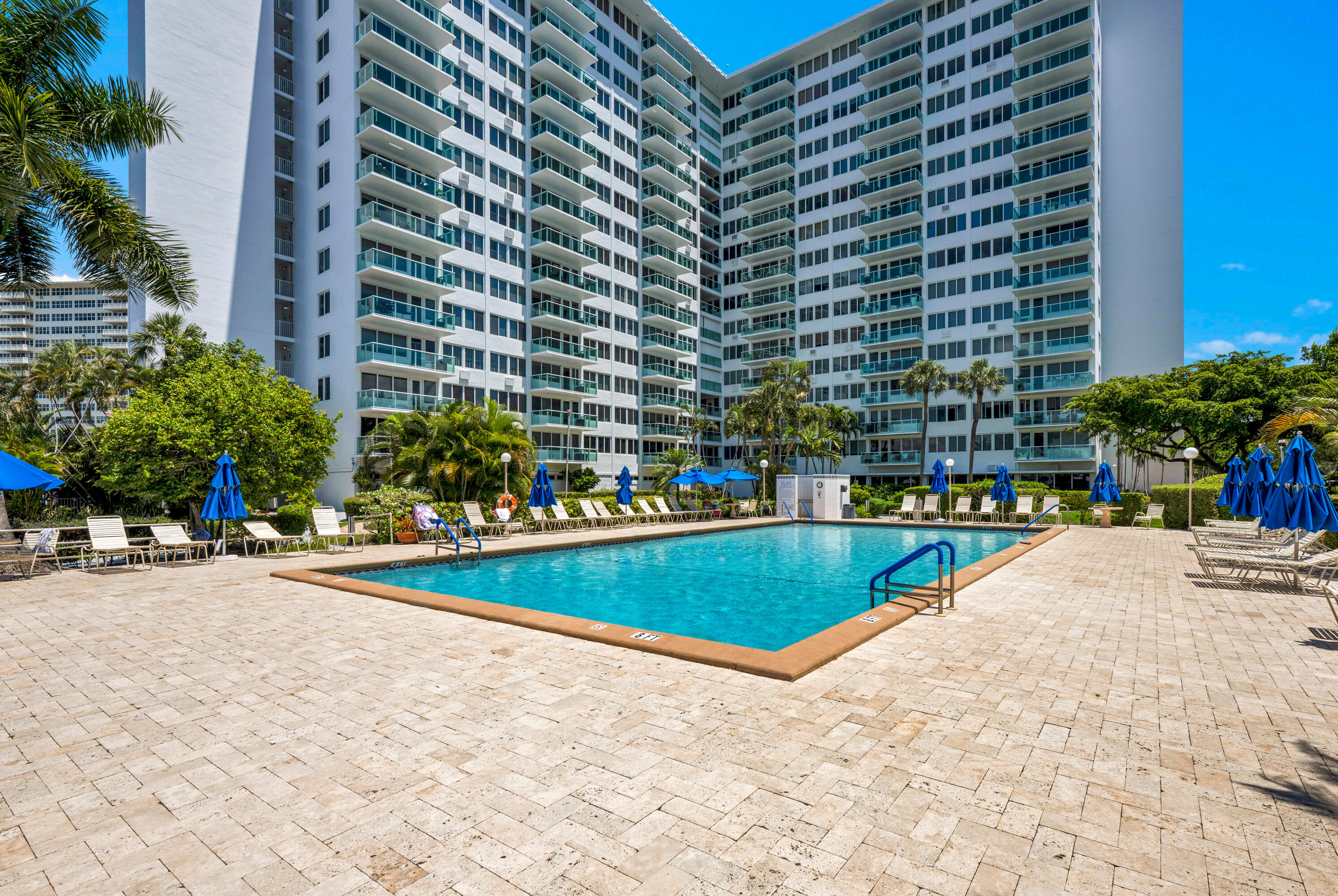 CORAL RIDGE TOWERS CO-OP - Residential