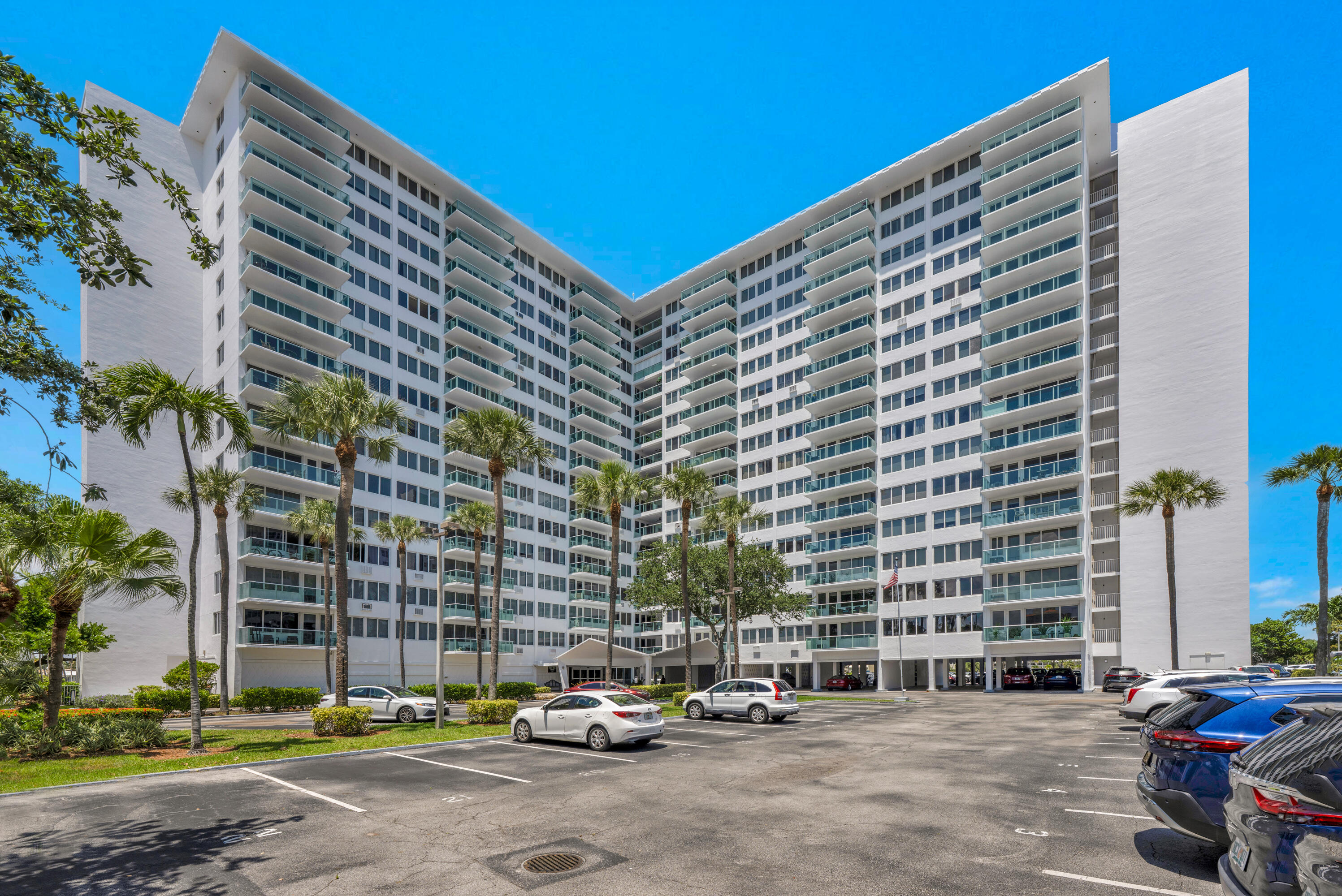 CORAL RIDGE TOWERS CO-OP - Residential