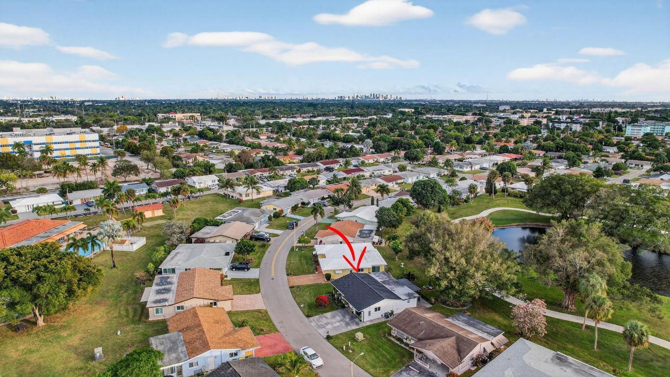 MAINLANDS OF TAMARAC LAKES - Residential