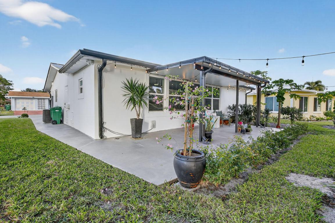 MAINLANDS OF TAMARAC LAKES - Residential