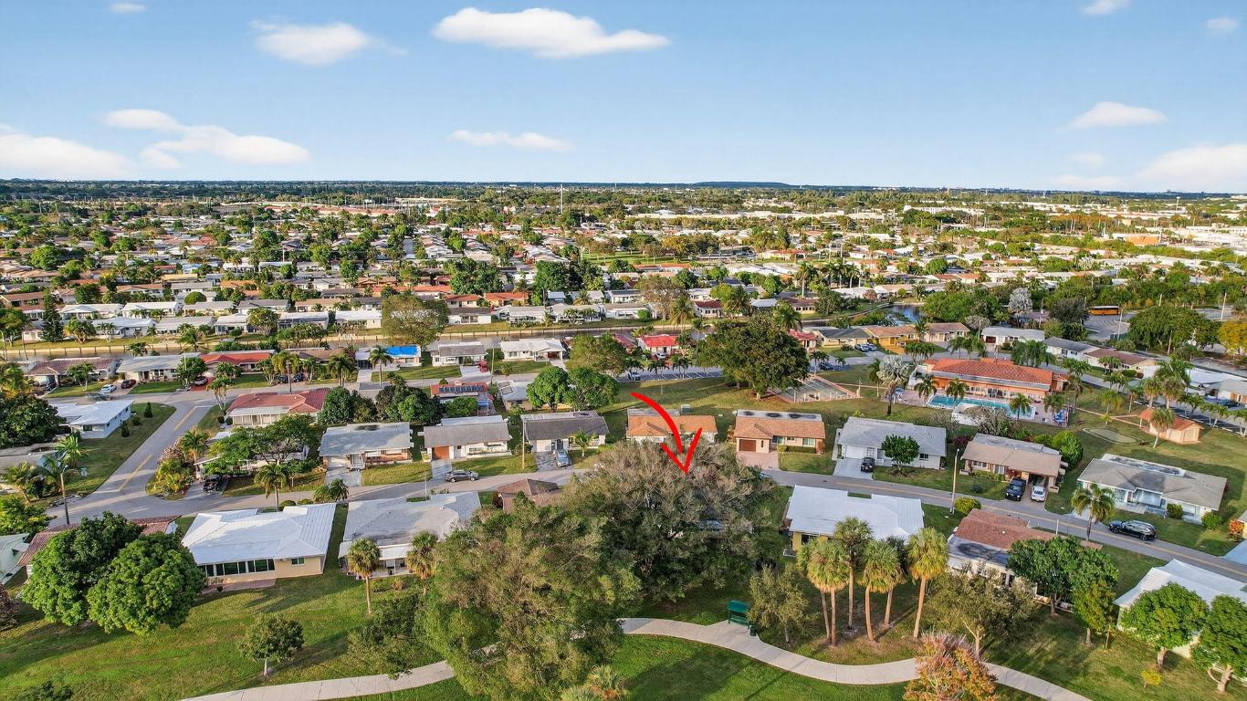MAINLANDS OF TAMARAC LAKES - Residential