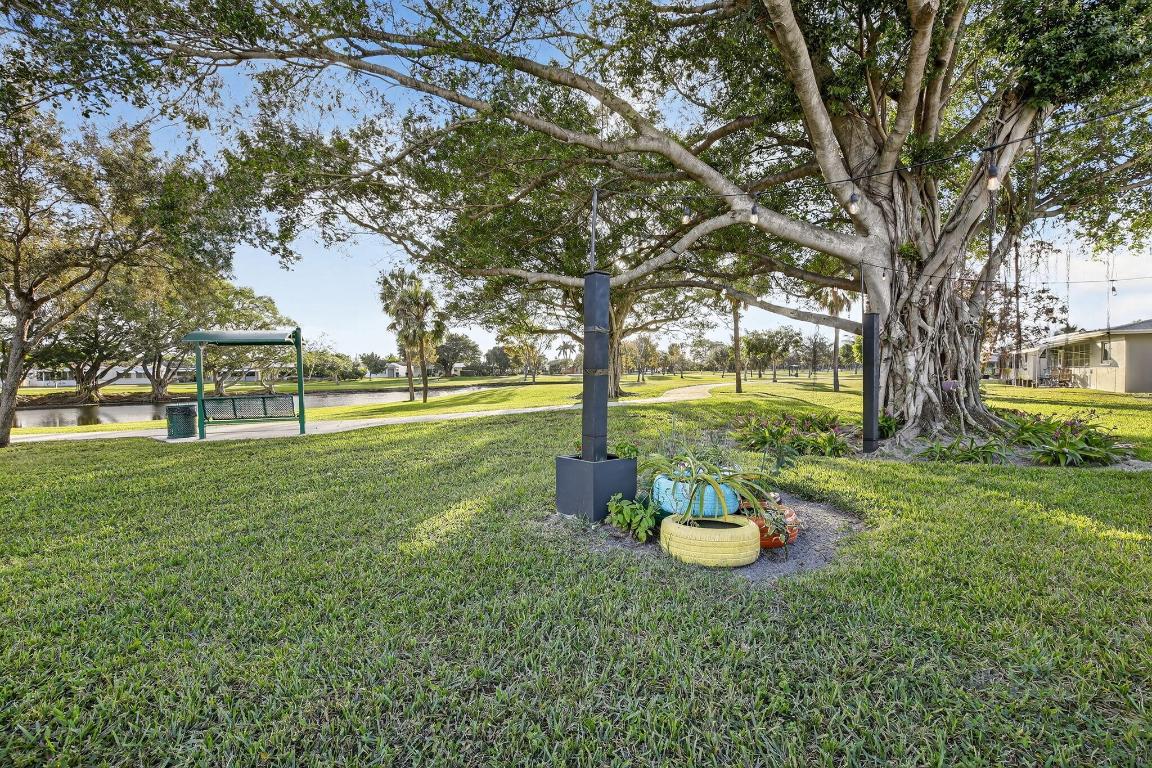 MAINLANDS OF TAMARAC LAKES - Residential