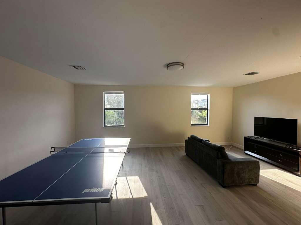 BOCA RATON HILLS SEC 3 - Residential