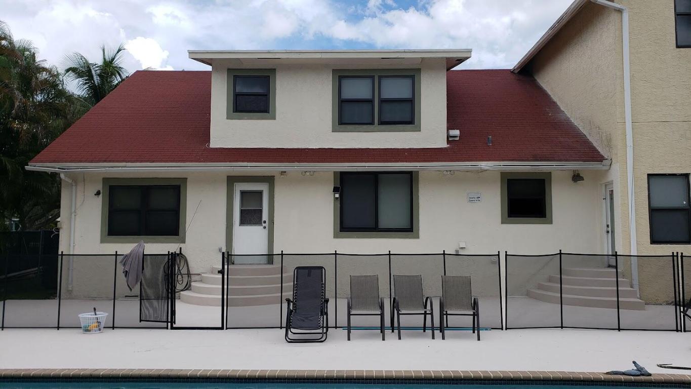 BOCA RATON HILLS SEC 3 - Residential