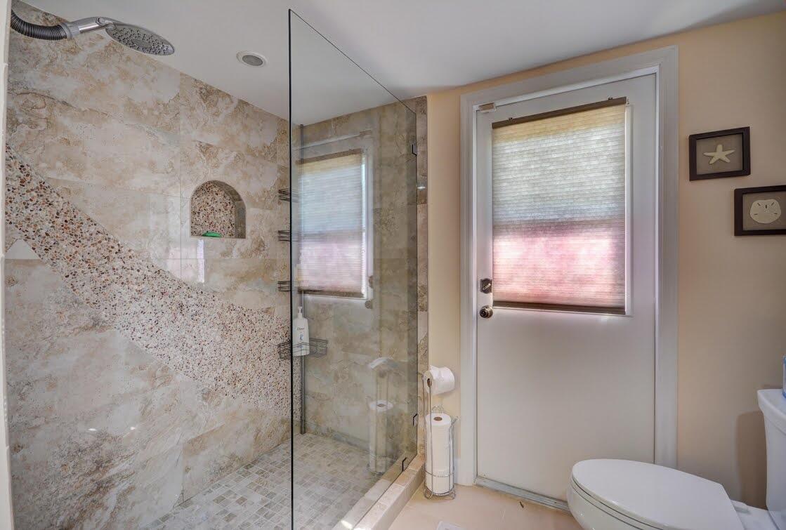 BOCA RATON HILLS SEC 3 - Residential