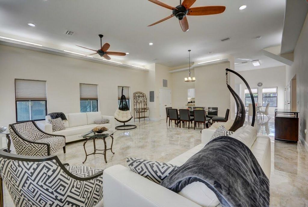 Photo of 3855 NW 5th Avenue, Boca Raton, FL 33431 (MLS # R11150498)