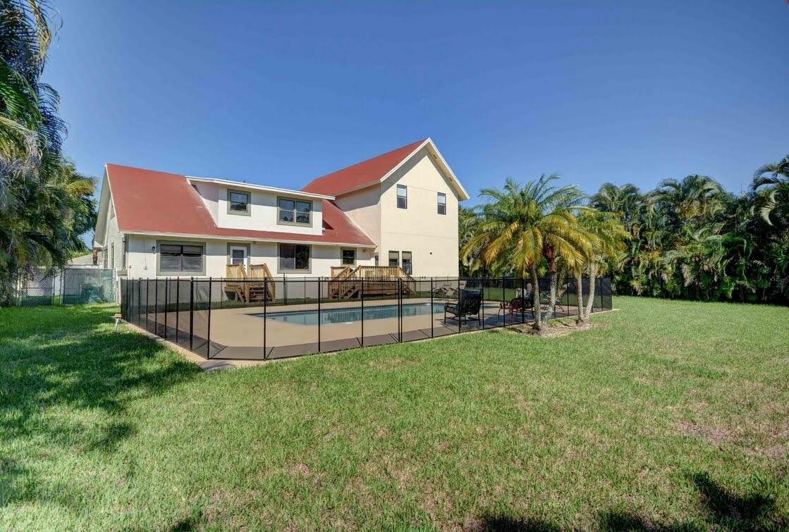 BOCA RATON HILLS SEC 3 - Residential