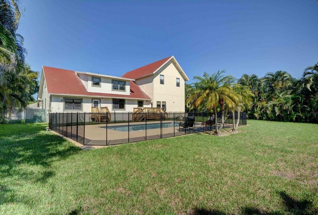 Photo of 3855 NW 5th Avenue, Boca Raton, FL 33431 (MLS # R11150498)