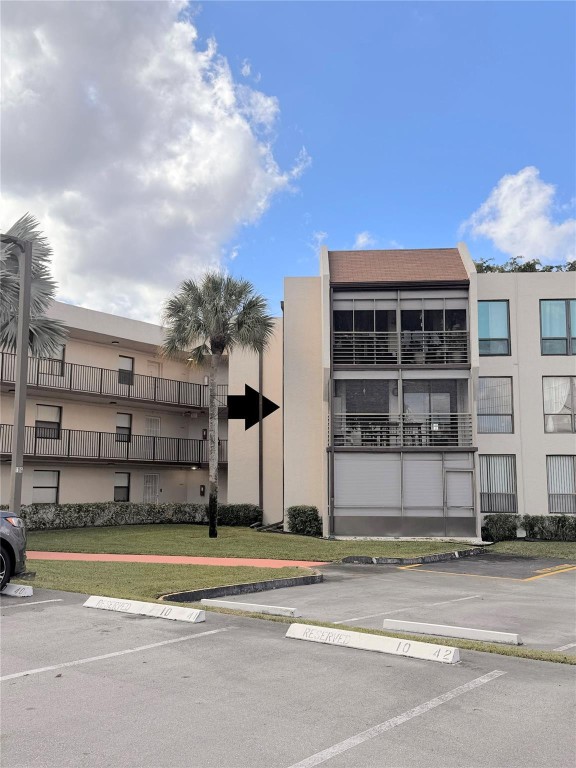 CONCORD VILLAGE CONDO V - Residential