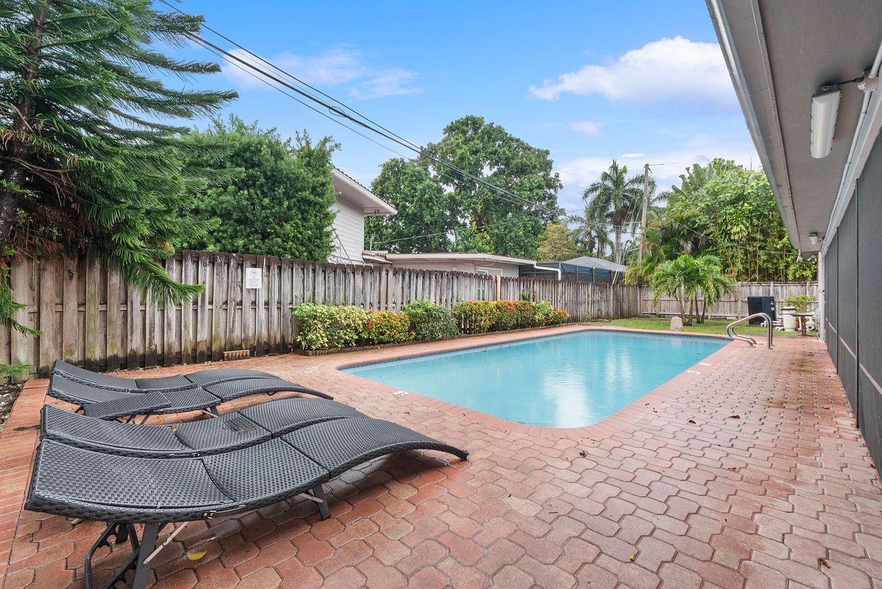 Hillbrook 30-4 B - Residential