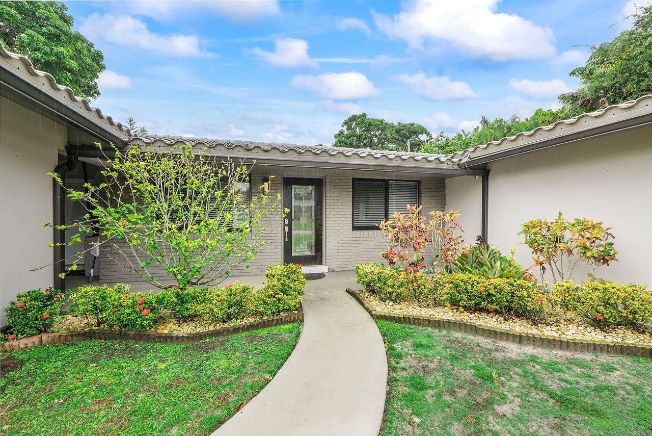 Hillbrook 30-4 B - Residential