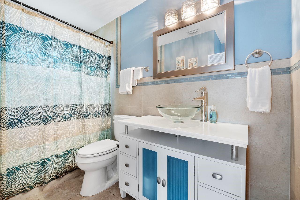 Hillbrook 30-4 B - Residential