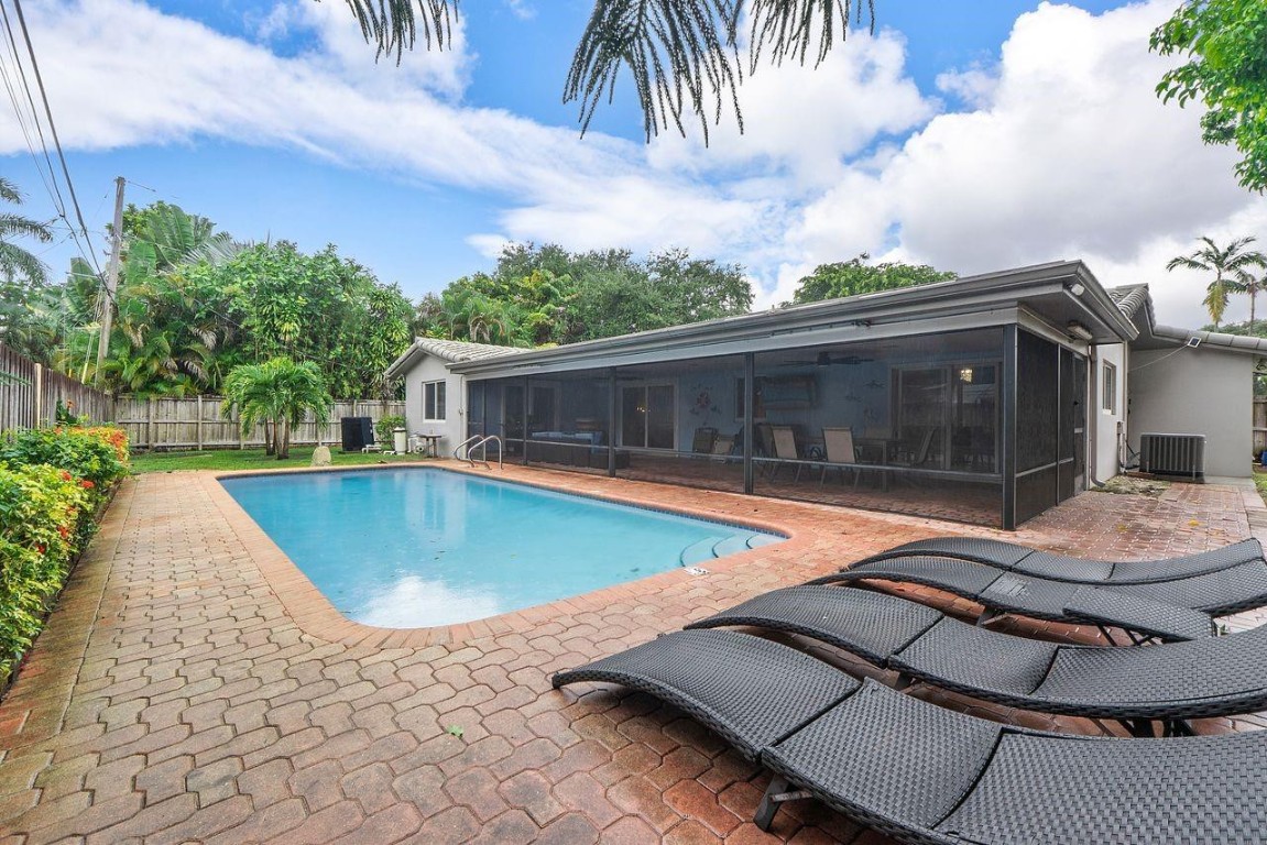 Hillbrook 30-4 B - Residential