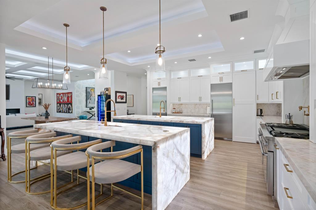 SAWFISH BAY COLONY - Residential