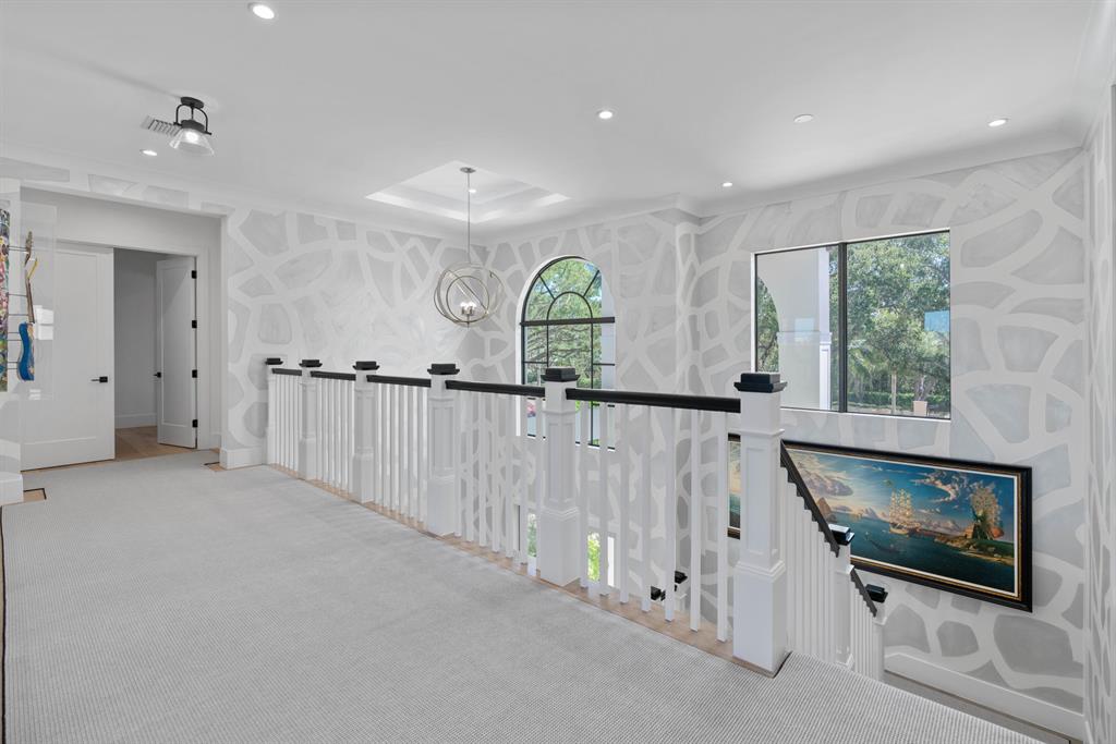 SAWFISH BAY COLONY - Residential