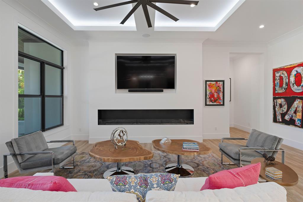 SAWFISH BAY COLONY - Residential