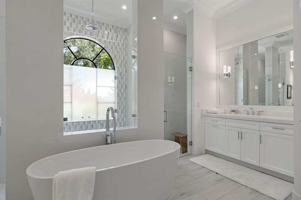 SAWFISH BAY COLONY - Residential