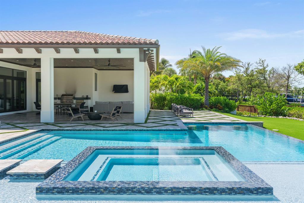 SAWFISH BAY COLONY - Residential