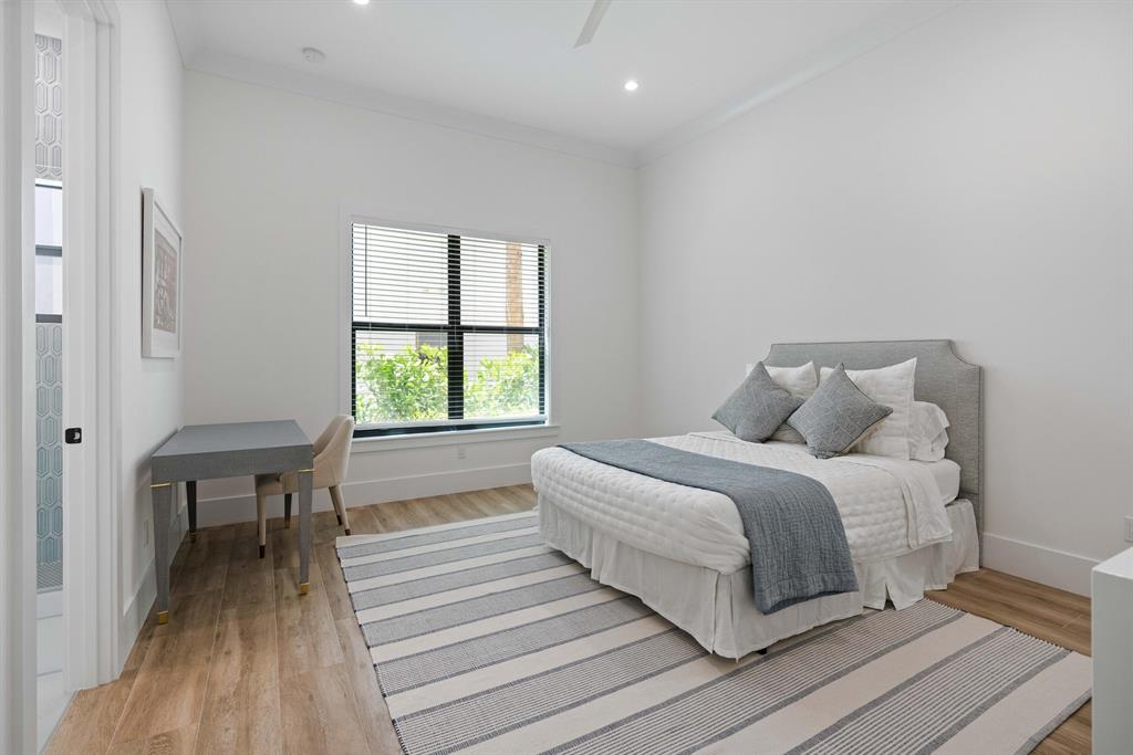 SAWFISH BAY COLONY - Residential