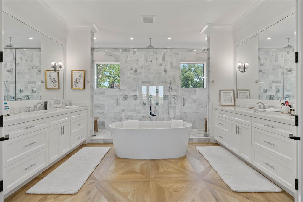 SAWFISH BAY COLONY - Residential