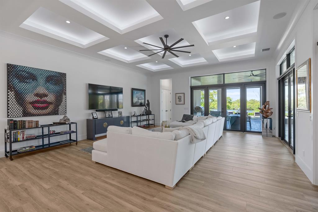 SAWFISH BAY COLONY - Residential