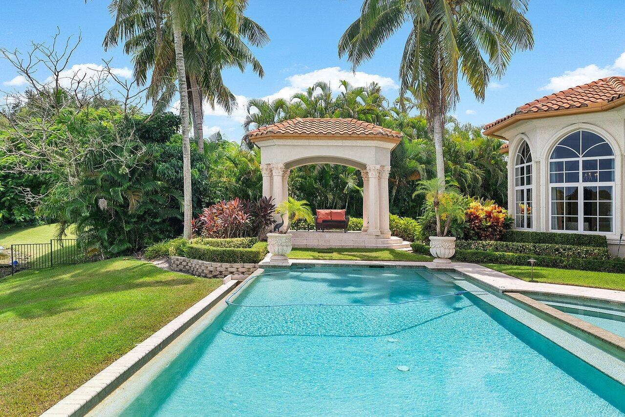 LONG LAKE ESTATES 1 AS - Residential