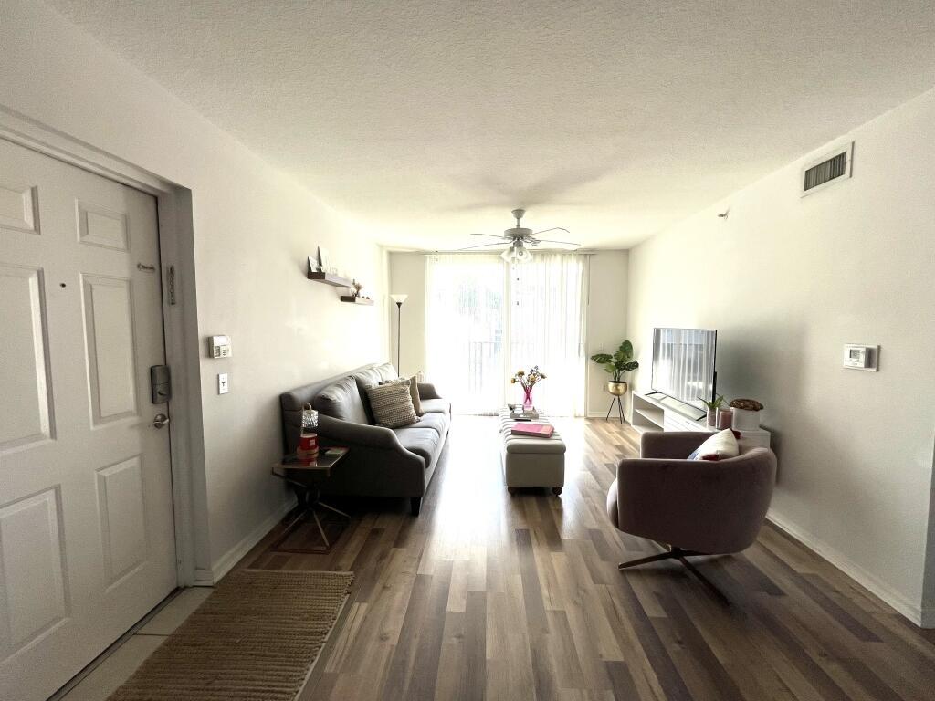 VILLA DEL SOL CONDO - Residential Lease